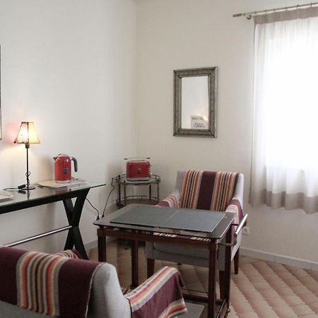 Angela Guest House Lagos Buitenkant foto