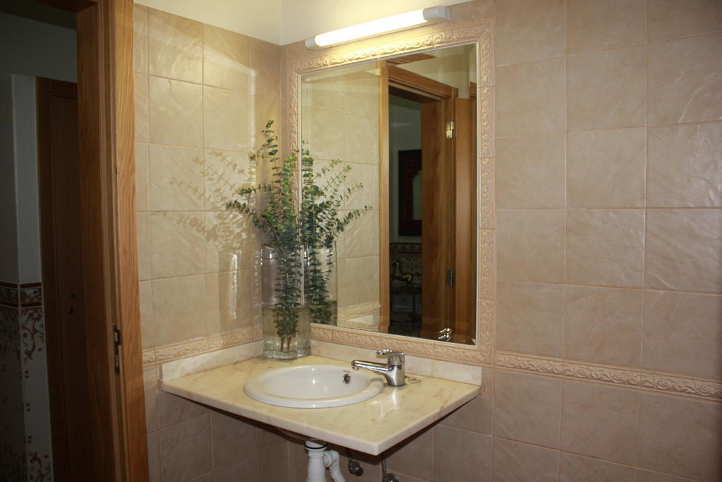 Angela Guest House Lagos Kamer foto