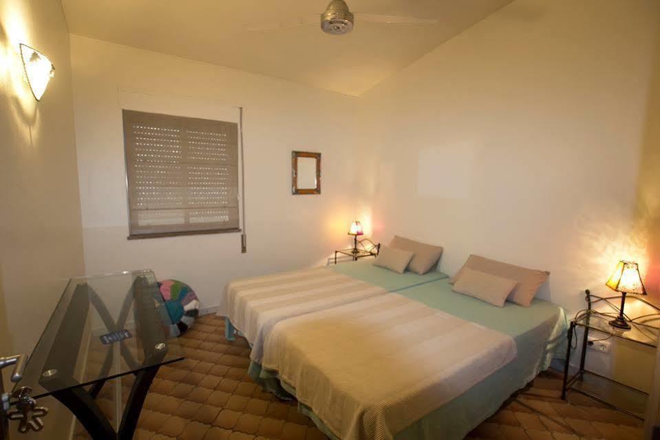 Angela Guest House Lagos Buitenkant foto